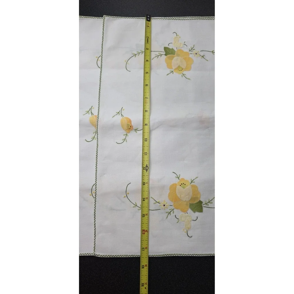 4pc Vintage Hand-Embroidered Floral Linen Napkins Platmat Handkerchief Cottage